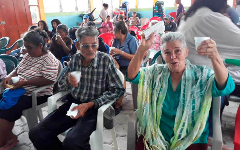 ADULTOS